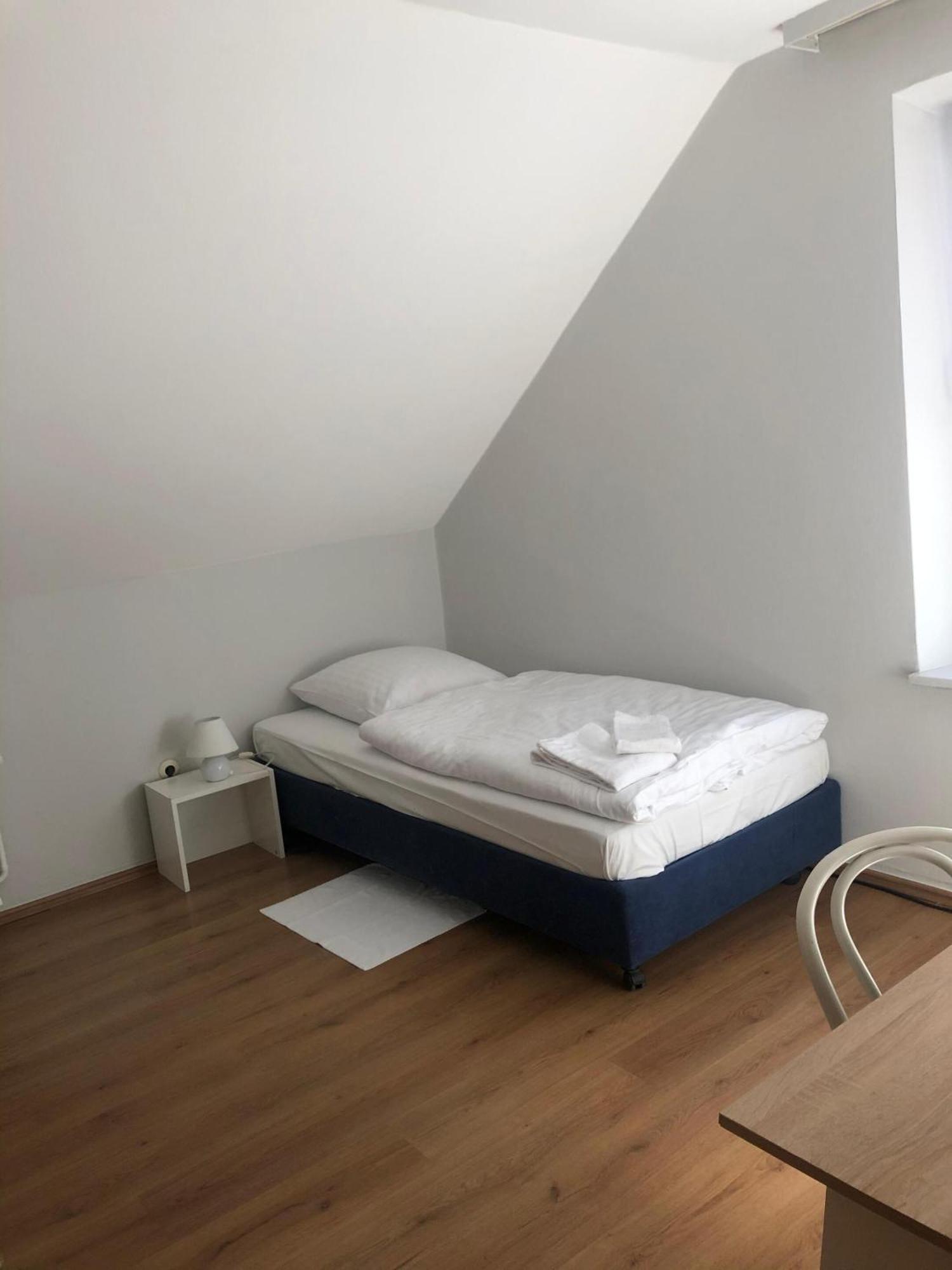 Hotel Schwaferts ヴッパータール 部屋 写真